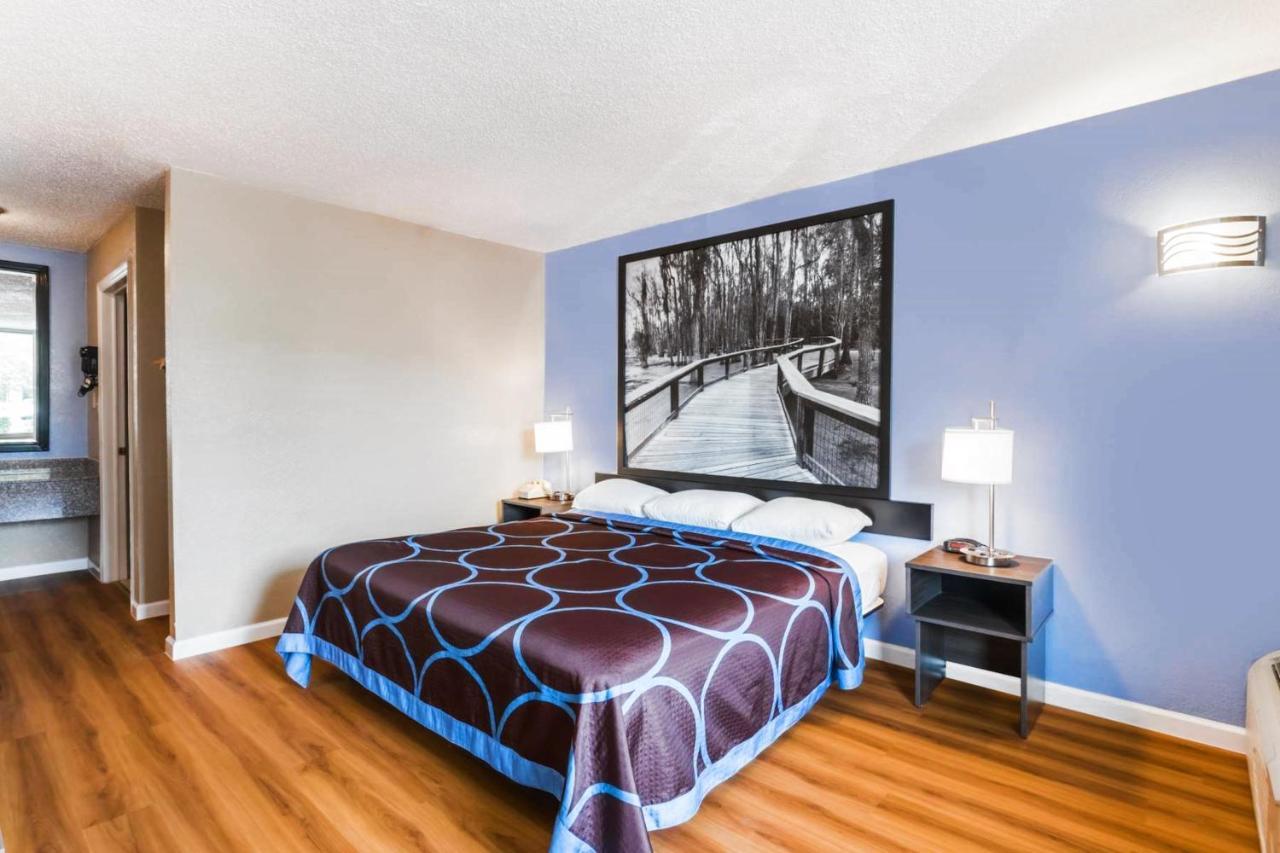Super 8 By Wyndham Hardeeville - Savannah North Екстер'єр фото